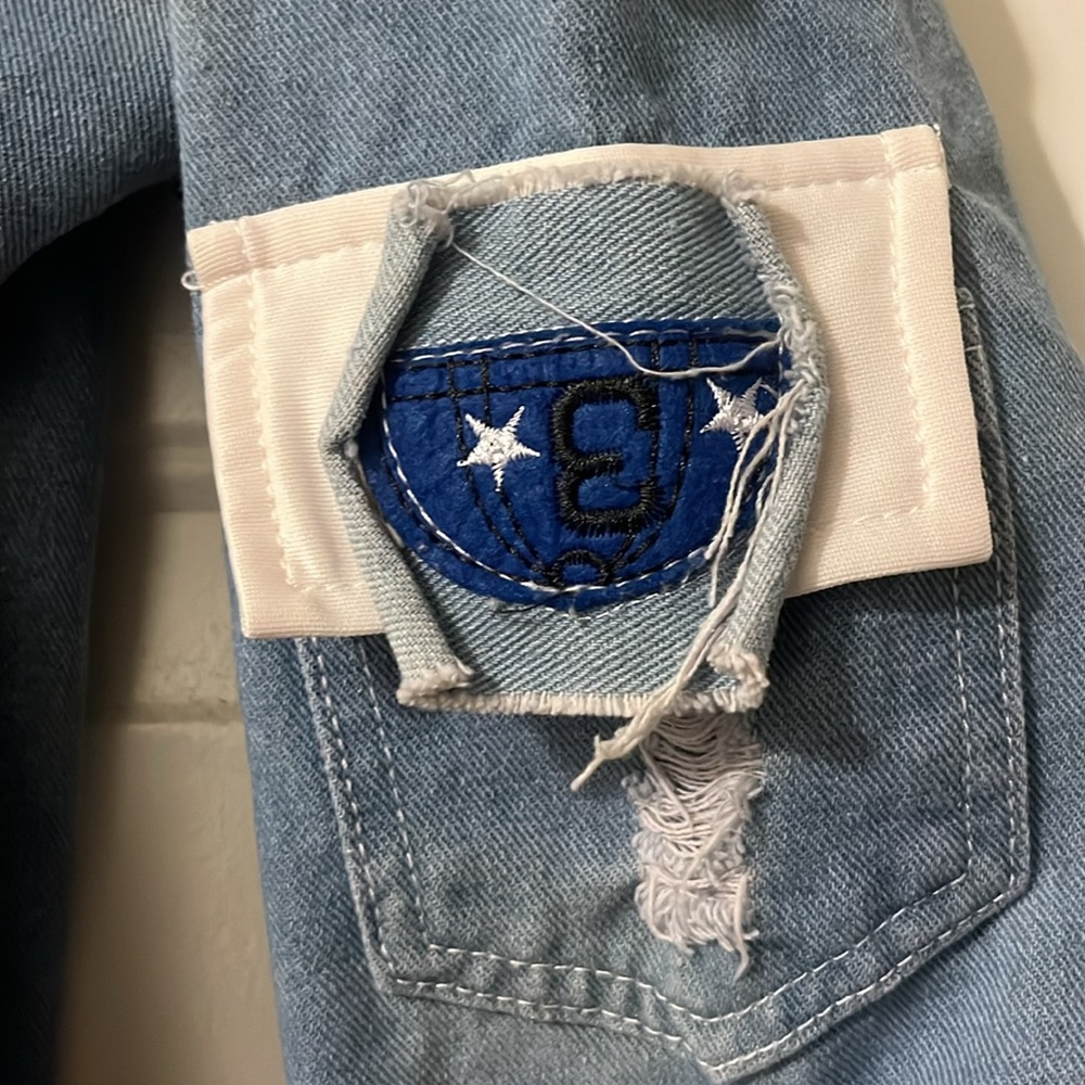 Blue Jean jacket - Picture 2 of 6